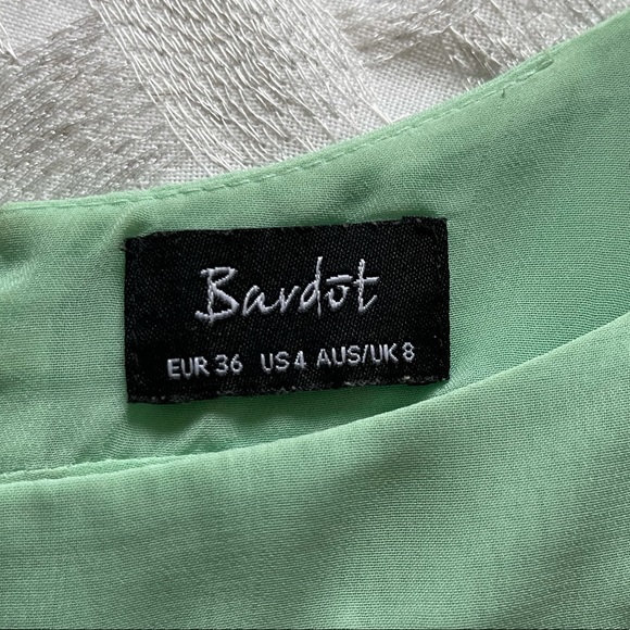 Bardot spaghetti strap flowy top - Picture 2 of 3